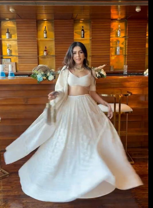 Meghna Sahijwani in our White Lakhnavi Lehenga